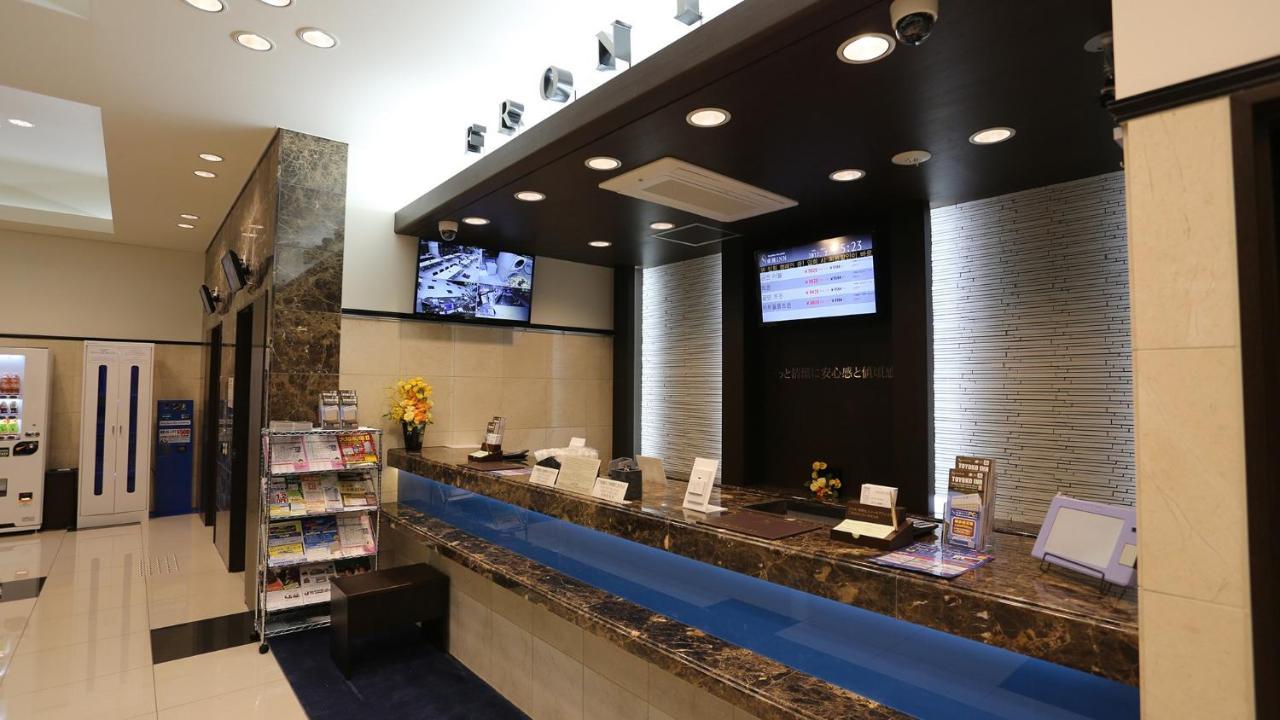 Toyoko Inn Osaka Honmachi No2 Exterior photo
