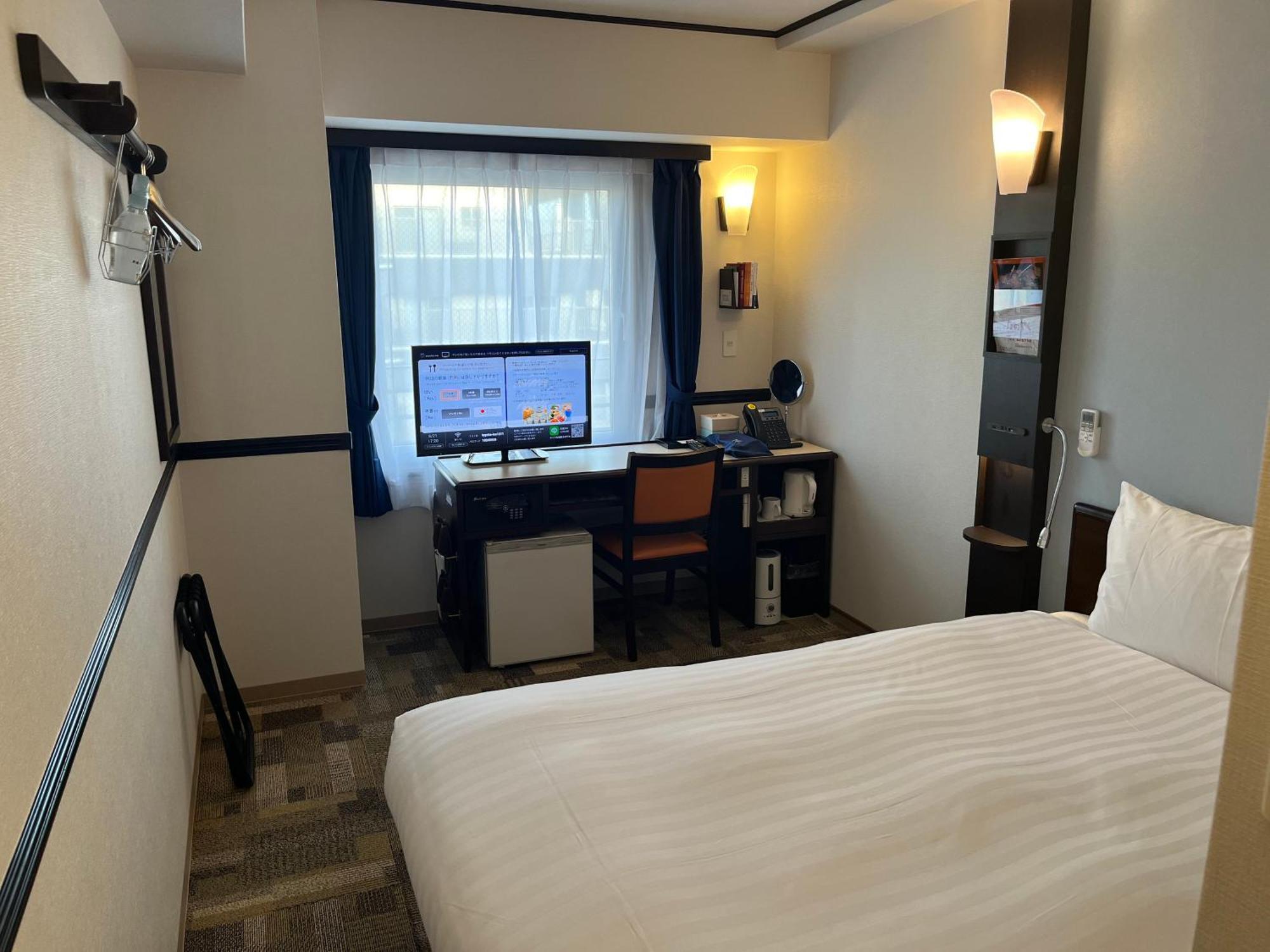 Toyoko Inn Osaka Honmachi No2 Exterior photo